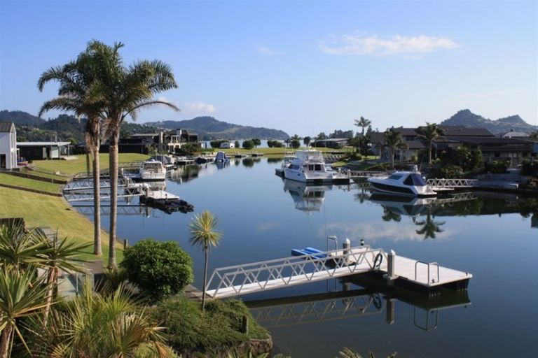 Photo of property in 158 Waterways Parade, Pauanui, Hikuai, 3579