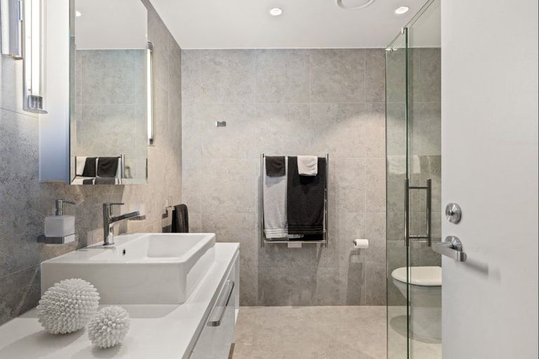 Photo of property in 12/383 Hibiscus Coast Highway, Orewa, 0931