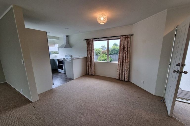 Photo of property in 9b Barraud Place, Pukehangi, Rotorua, 3015