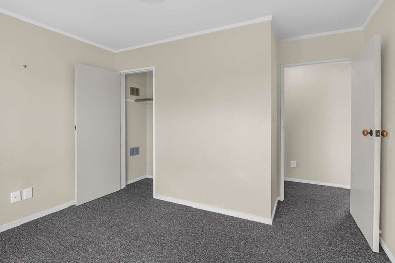 Photo of property in 3 Kirkcaldie Grove, Levin, 5510