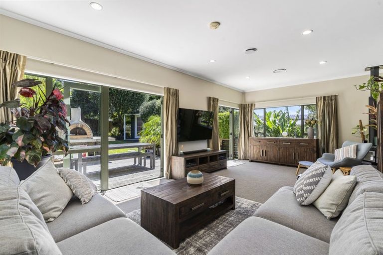 Photo of property in 21 Castaway Place, Gulf Harbour, Whangaparaoa, 0930