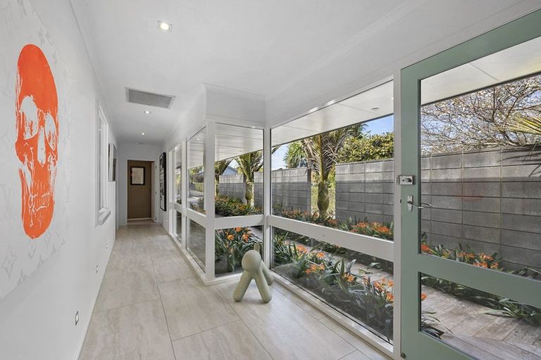 Photo of property in 14d Chilman Street, Strandon, New Plymouth, 4312