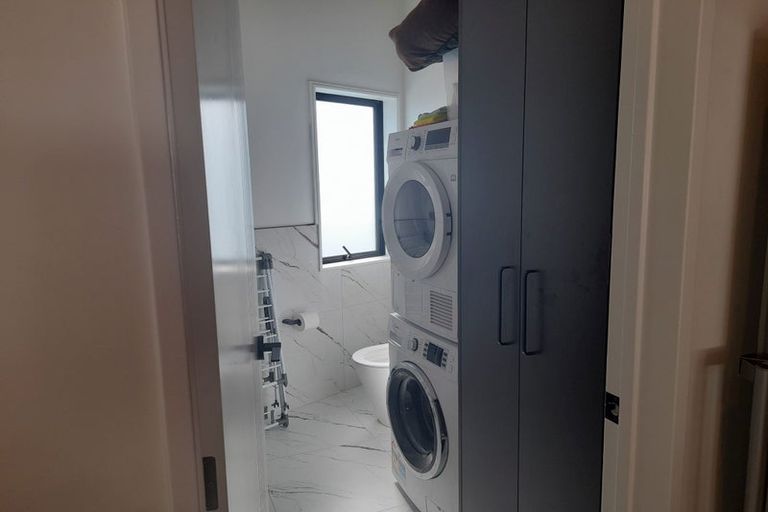 Photo of property in 1/6a William Roberts Road, Pakuranga, Auckland, 2010