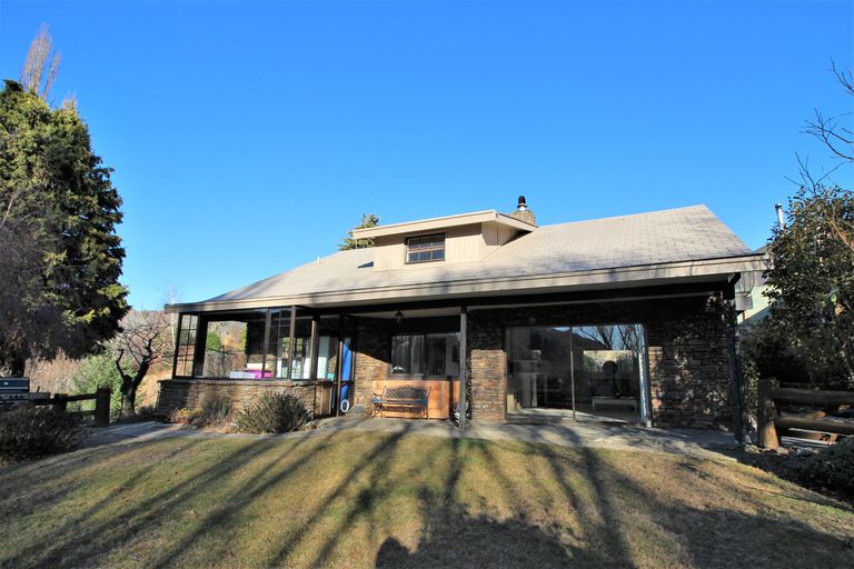 Photo of property in 23 Old Bridge Road, Bridge Hill, Alexandra, 9320