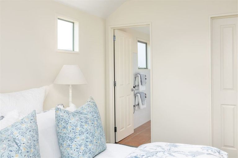 Photo of property in 58 Hewitts Road, Merivale, Christchurch, 8014