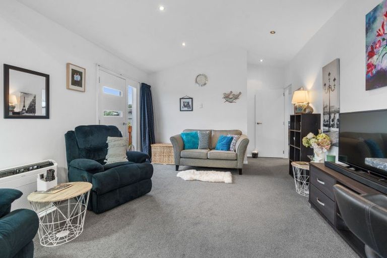 Photo of property in 134a Broadway, Carterton, 5713