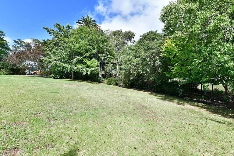 Photo of property in 2059 State Highway 16, Helensville, 0875