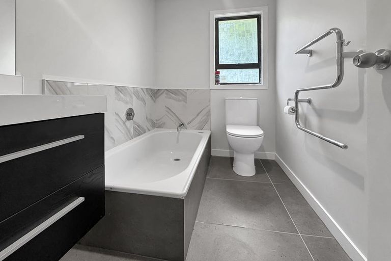 Photo of property in 13 Fulton Crescent, Otara, Auckland, 2023