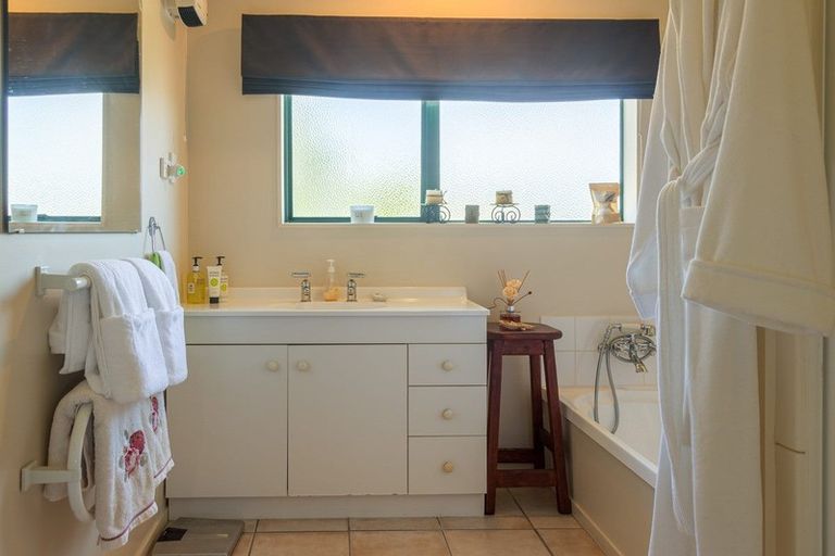 Photo of property in 8 Manuera Place, Ohope, 3121