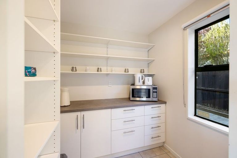 Photo of property in 164 Queenspark Drive, Parklands, Christchurch, 8083