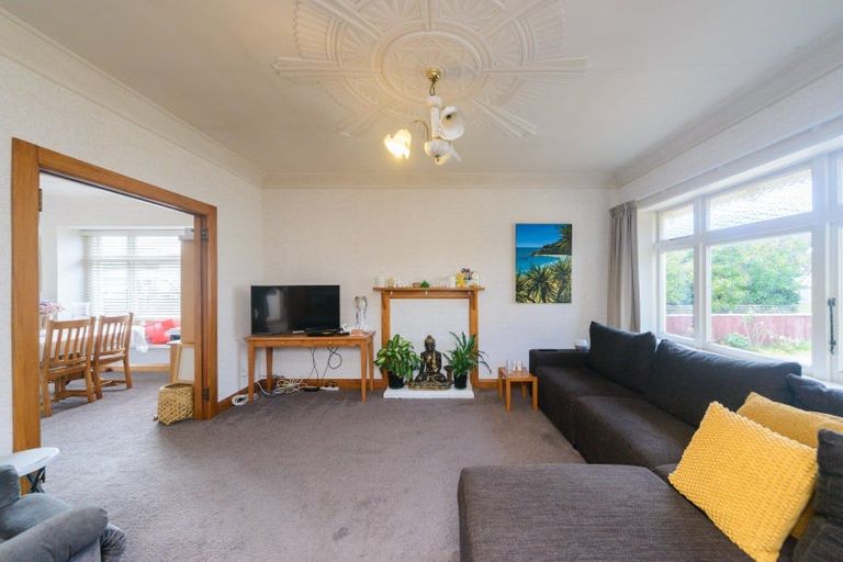 Photo of property in 18 Mahoe Avenue, Takaro, Palmerston North, 4410