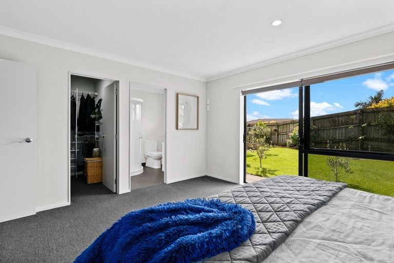 Photo of property in 57 Oteki Park Drive, Welcome Bay, Tauranga, 3112