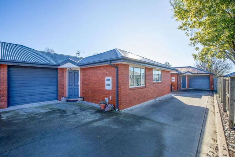 Photo of property in 2/21 Awatea Road, Hornby, Christchurch, 8042