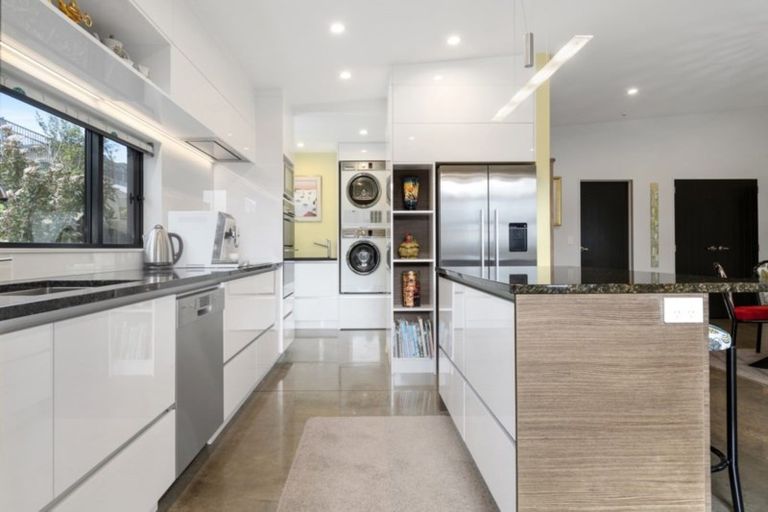 Photo of property in 9 Utopia Park Heights, Welcome Bay, Tauranga, 3112