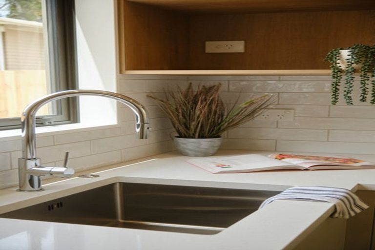 Photo of property in 66 Weldene Avenue, Glenfield, Auckland, 0629