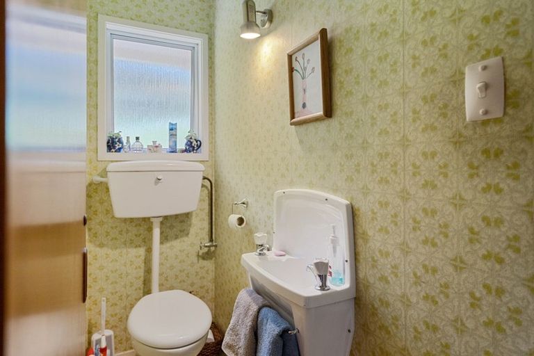 Photo of property in 8 Smith-grey Crescent, Parekura Bay, Hikurangi, 0184