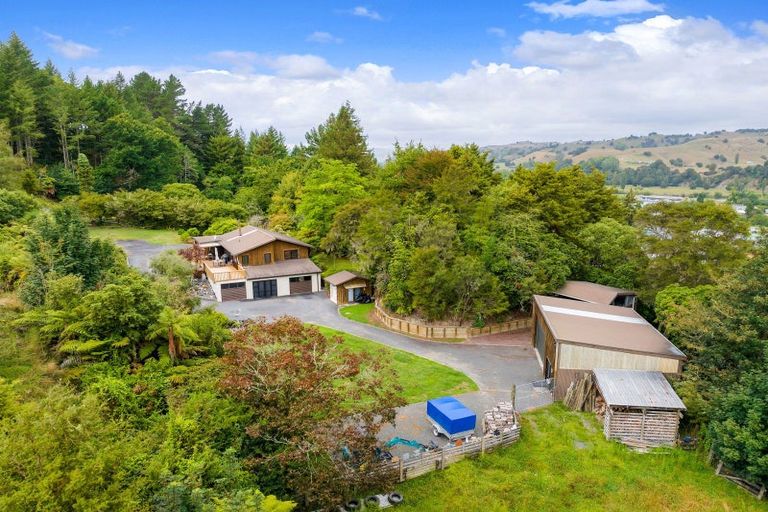 Photo of property in 4 Bell Road, Taumarunui, 3920