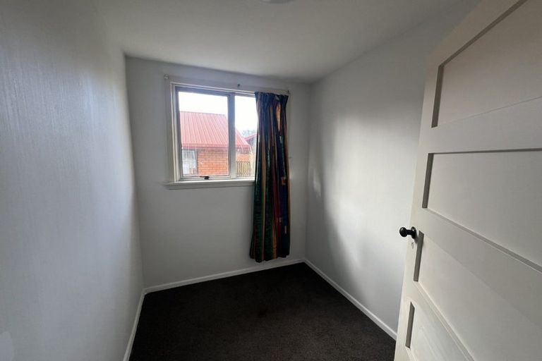 Photo of property in 16 Sawyers Arms Road, Northcote, Christchurch, 8052