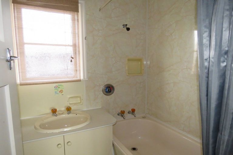 Photo of property in 30 Bright Street, Westport, 7825