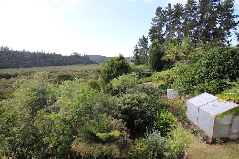 Photo of property in 38 Puketiro Place, Paihia, 0200