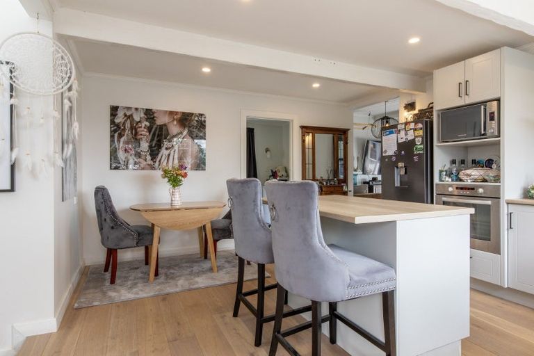 Photo of property in 13 Racecourse Road, Waipukurau, 4200