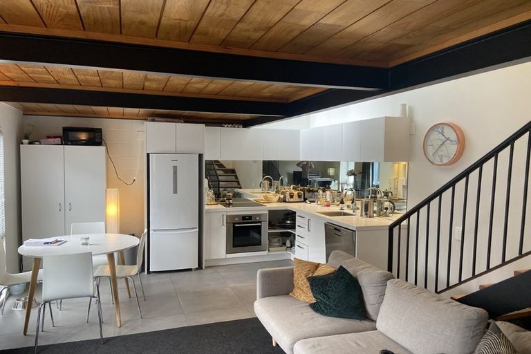 Photo of property in 2/38 Tonbridge Street, Merivale, Christchurch, 8014