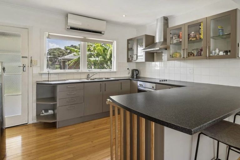 Photo of property in 2/63 Killarney Street, Takapuna, Auckland, 0622