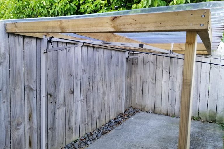 Photo of property in 1 Poaka Avenue, Takanini, 2112