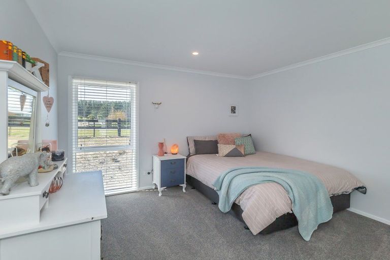 Photo of property in 14 Mowhia Grove, Waitarere, Levin, 5510