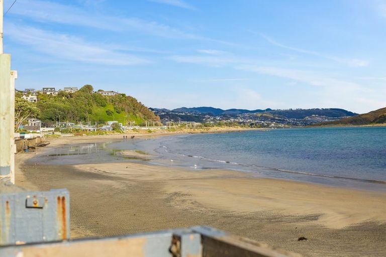 Photo of property in 22a Steyne Avenue, Plimmerton, Porirua, 5026