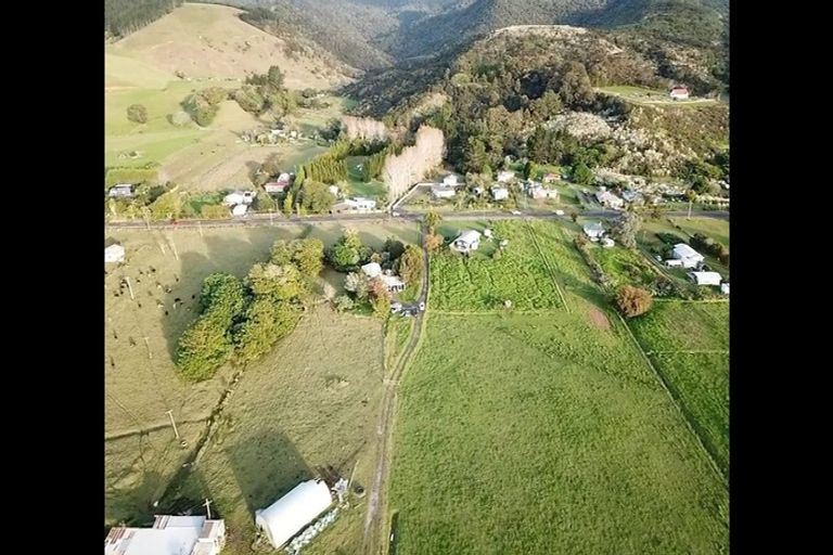 Photo of property in 684 Kaitaia Awaroa Road, Ahipara, Kaitaia, 0481