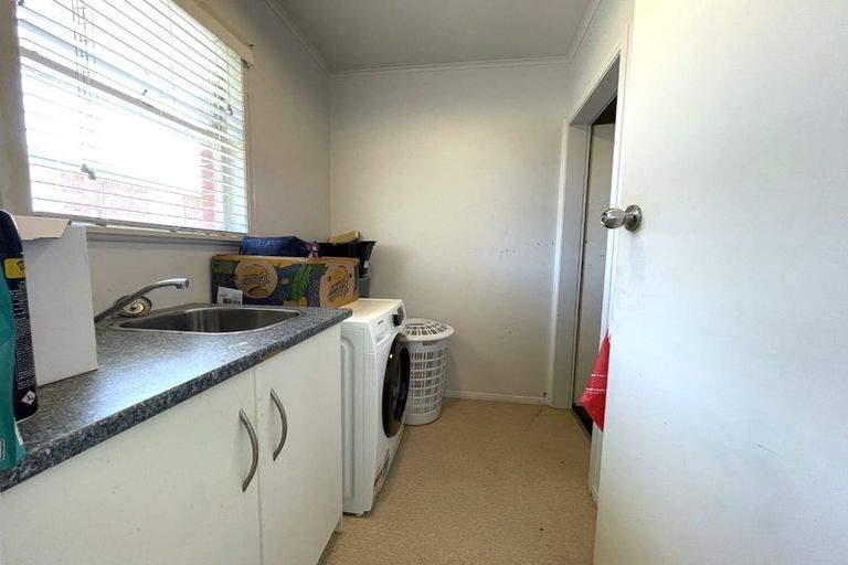 Photo of property in 2/1 Osprey Street, Pakuranga, Auckland, 2010