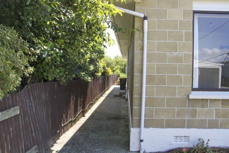 Photo of property in 7 Papatotara Road, Tuatapere, 9620