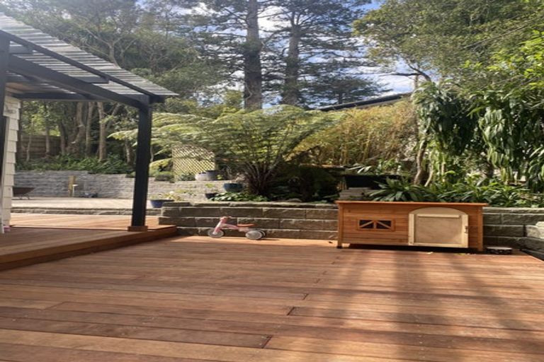 Photo of property in 2/128 Manuka Road, Bayview, Auckland, 0629