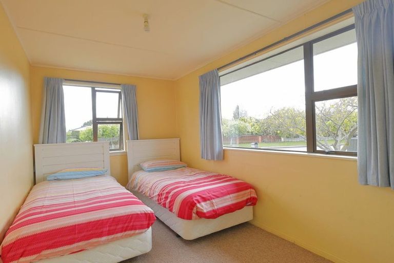 Photo of property in 27 Howden Street, Te Anau, 9600