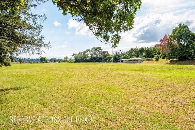 Photo of property in 33b Sutherland Road, Brookfield, Tauranga, 3110