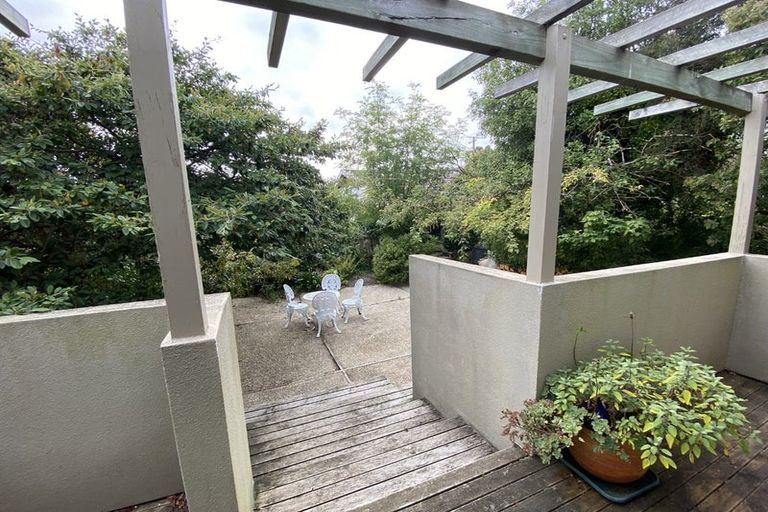 Photo of property in 24 Glengyle Street, Vauxhall, Dunedin, 9013