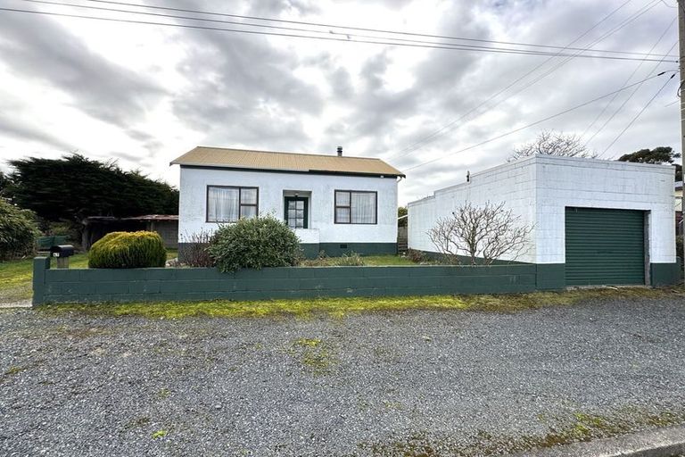 Photo of property in 47 Lowestoft Street, Balclutha, 9230