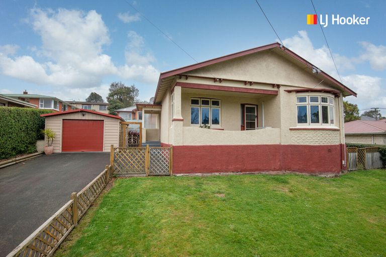 Photo of property in 6 Shand Street, Green Island, Dunedin, 9018