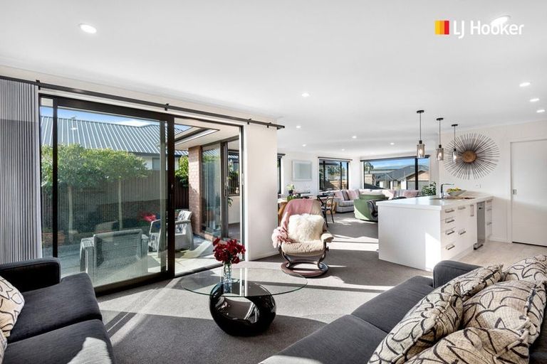 Photo of property in 67 Owhiro Avenue, Mosgiel, 9024