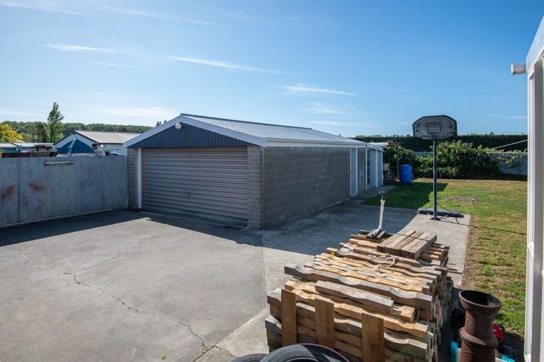 Photo of property in 19 Grove Street, Tinwald, Ashburton, 7700