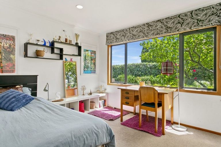 Photo of property in 34 Matuku Street, Two Mile Bay, Taupo, 3330