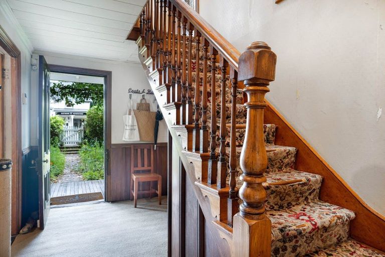 Photo of property in 129 Main Street, Greytown, 5712