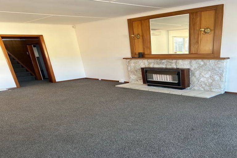 Photo of property in 153 Wellington Road, Wainuiomata, Lower Hutt, 5014