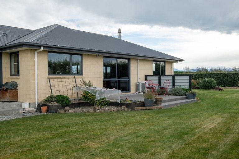 Photo of property in 360 Ashburton Staveley Road, Greenstreet, Ashburton, 7771