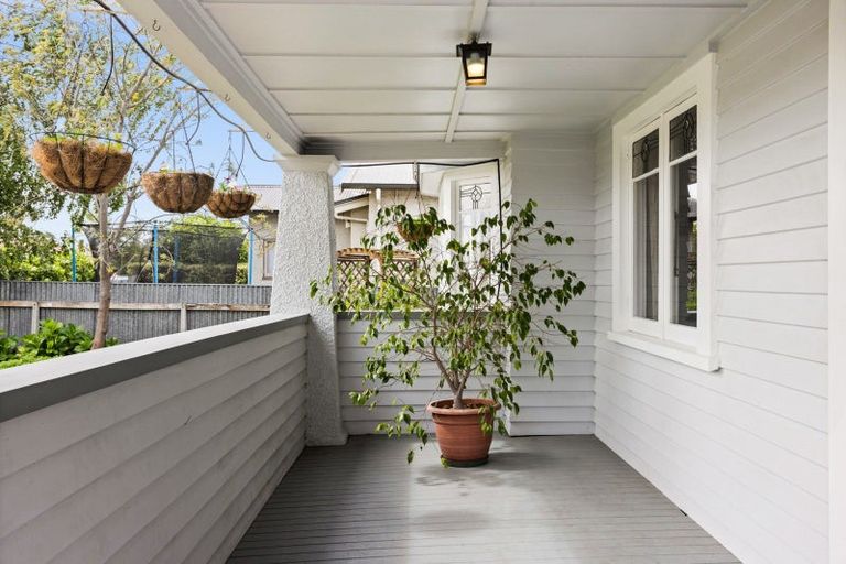 Photo of property in 708 Duke Street, Mahora, Hastings, 4120