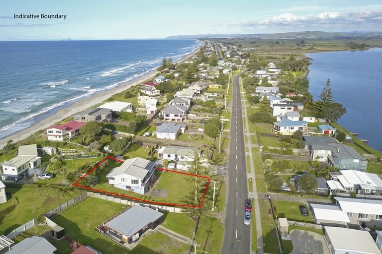 Photo of property in 667 Pukehina Parade, Pukehina, Te Puke, 3189