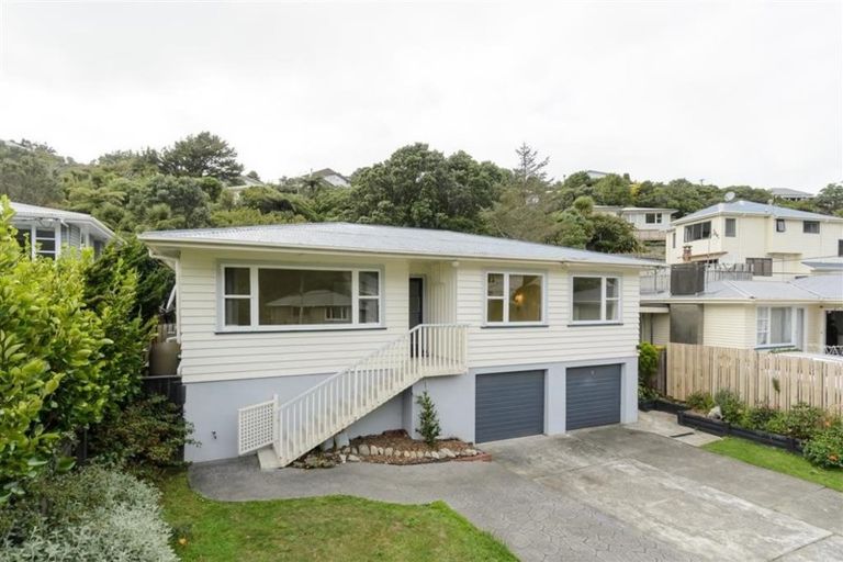 Photo of property in 173 Campbell Street, Karori, Wellington, 6012