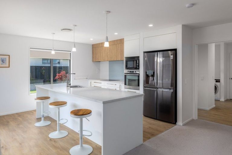 Photo of property in 46 Highgate Drive, Rangiora, 7400