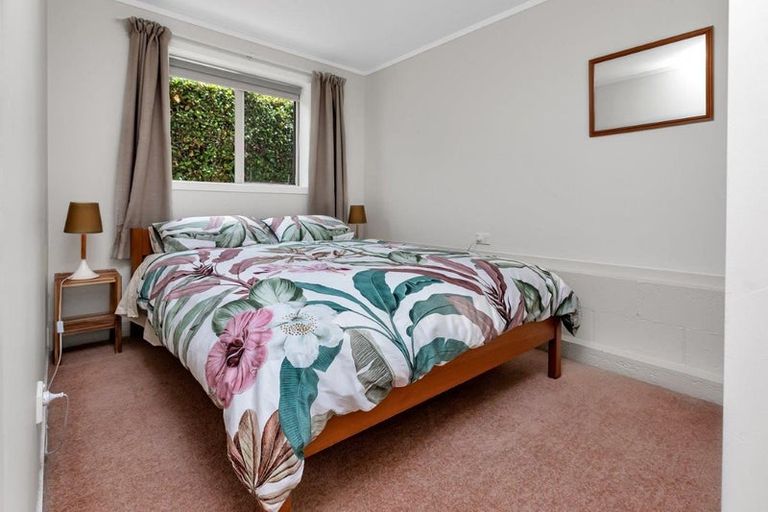 Photo of property in 94 One Tree Point Road, One Tree Point, 0118